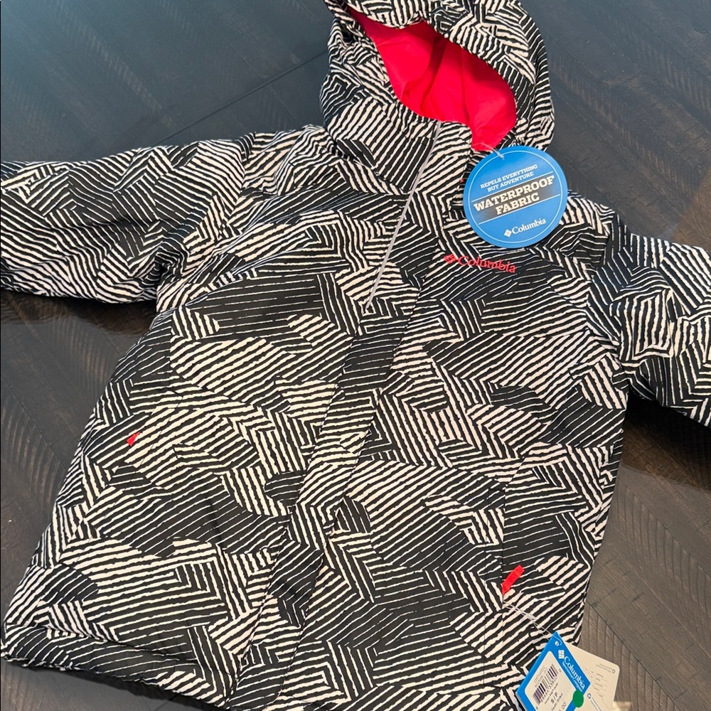 Columbia Black and White Patterned Jacket with Pink Interior